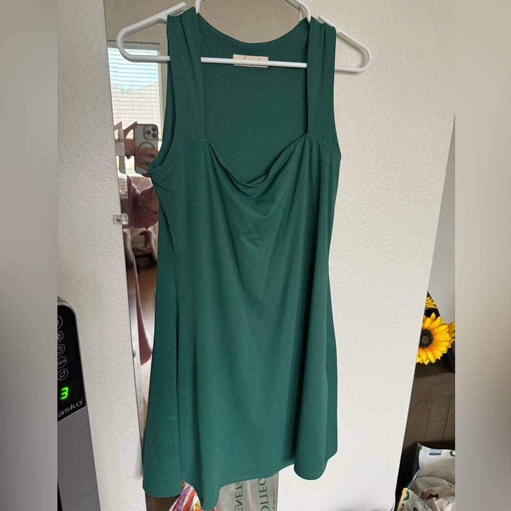 Green Sleeveless Dress
